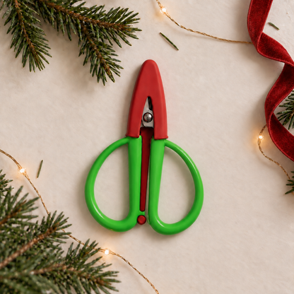 Christmas Super Snip Mini Thread Scissors with Silicone Sleeve – Limited Edition